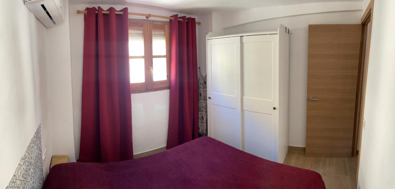 Casa Ferrers piso 5. Precioso ático con terraza Apartamento Tarragona Exterior foto