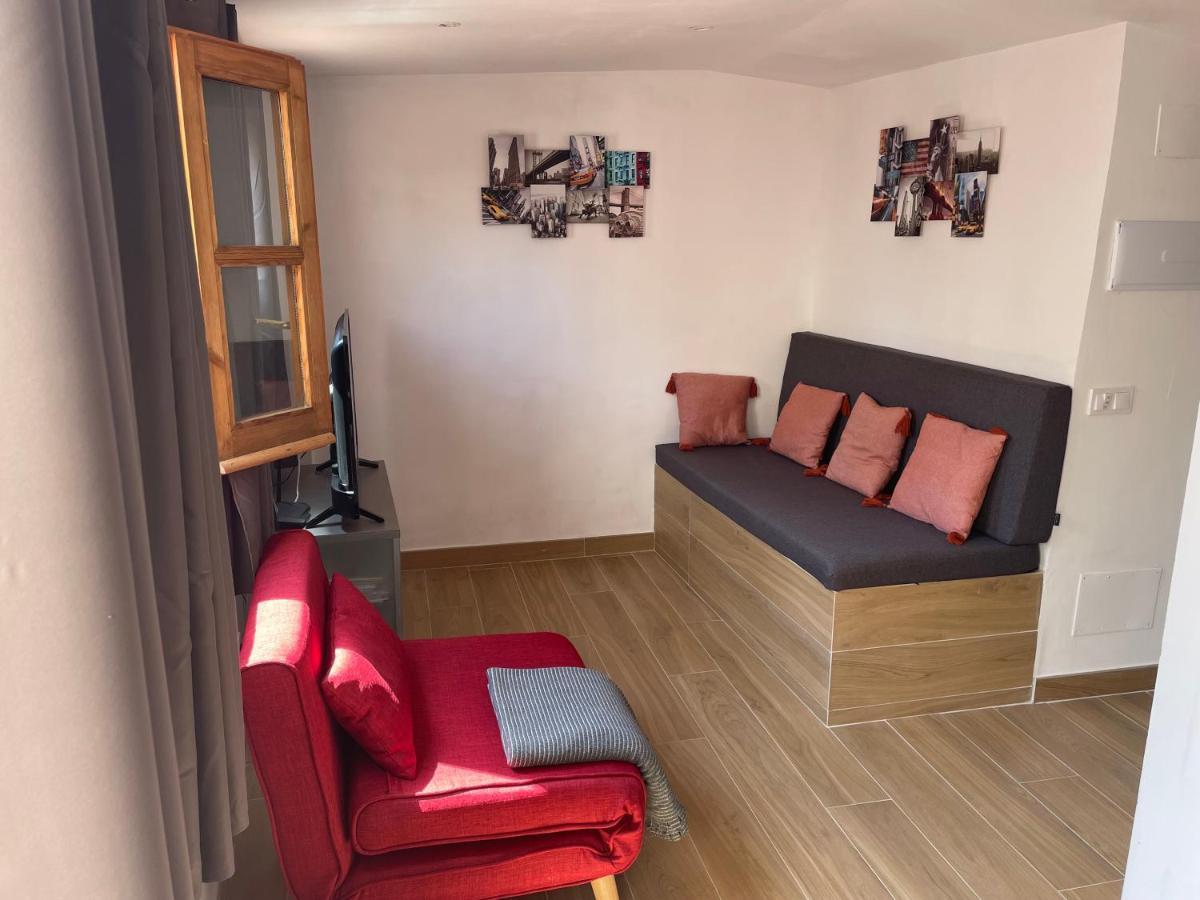 Casa Ferrers piso 5. Precioso ático con terraza Apartamento Tarragona Exterior foto